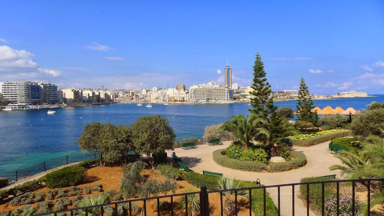 Lägenhet Modern Family Retreat In Gzira *